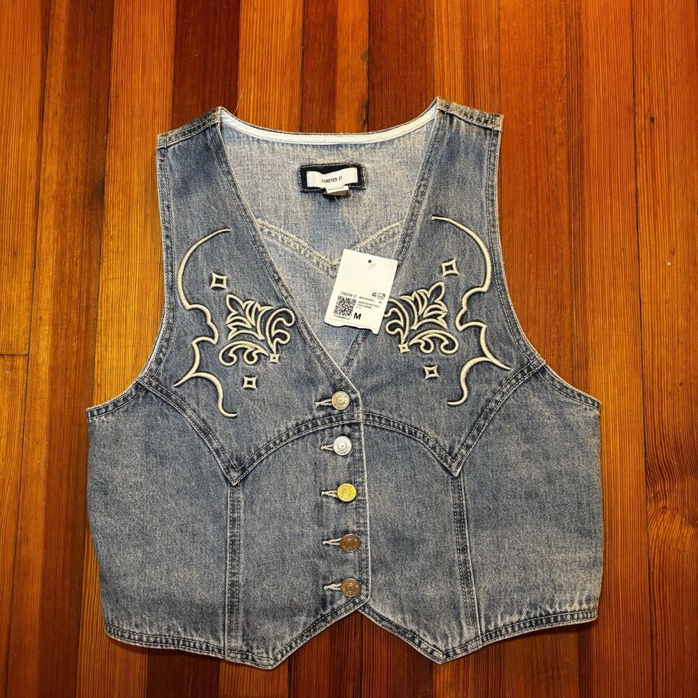 Forever 21 Denim Cropped Vest Medium Blue Embroidered Western Button Front NWT